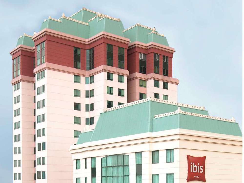 Hotel Ibis Mangga Dua Yakarta Exterior foto