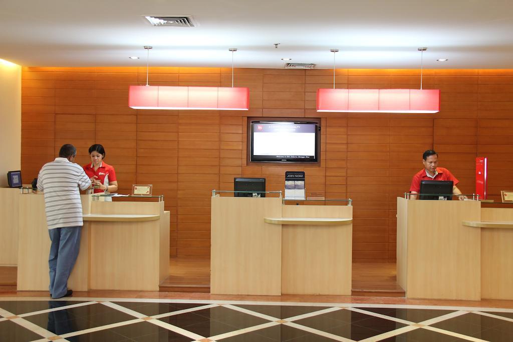 Hotel Ibis Mangga Dua Yakarta Exterior foto